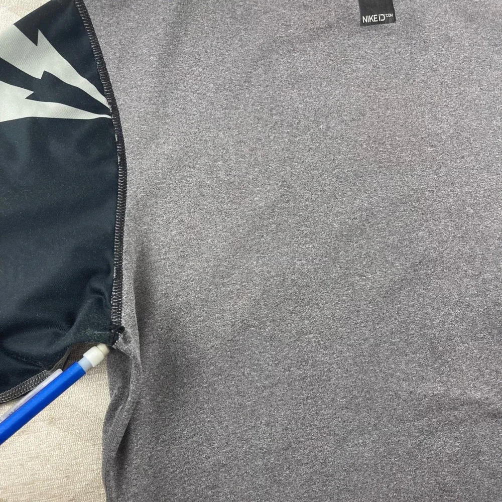 Nike Team Boys‎ Grey Black Custom NikeID NFTC Compression Athletic Shirt L